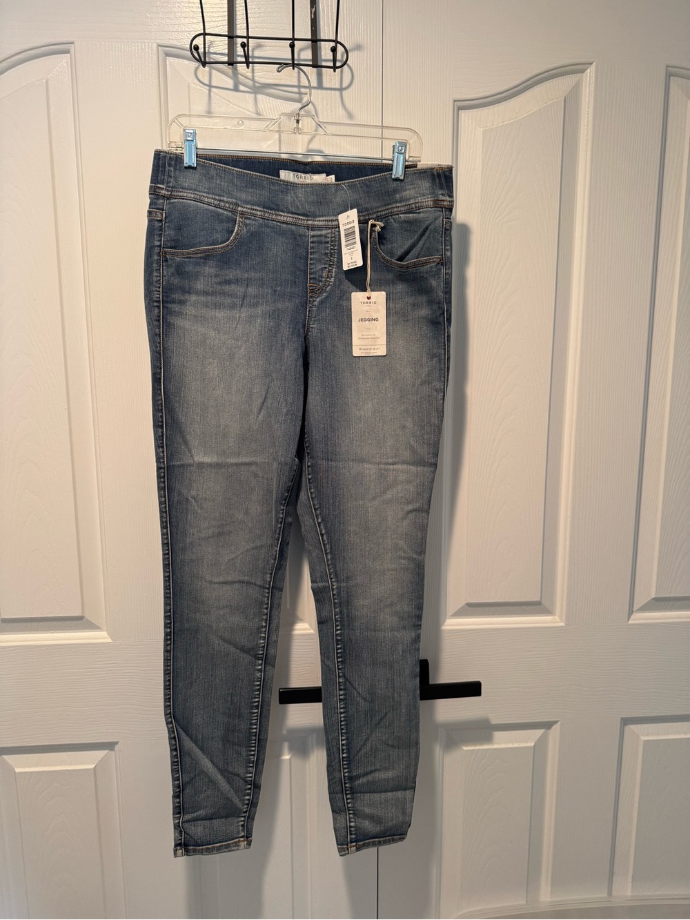 torrid Women's Plus Stretch Jeggings in Washed Blue